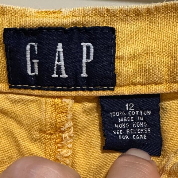 Pre-loved Gap 100% Cotton Yellow Shorts Size 12 - Picture 3 of 4